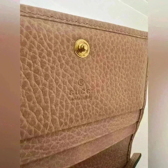 Authentic Gucci compact wallet  Pink Beige - Picture 11 of 13